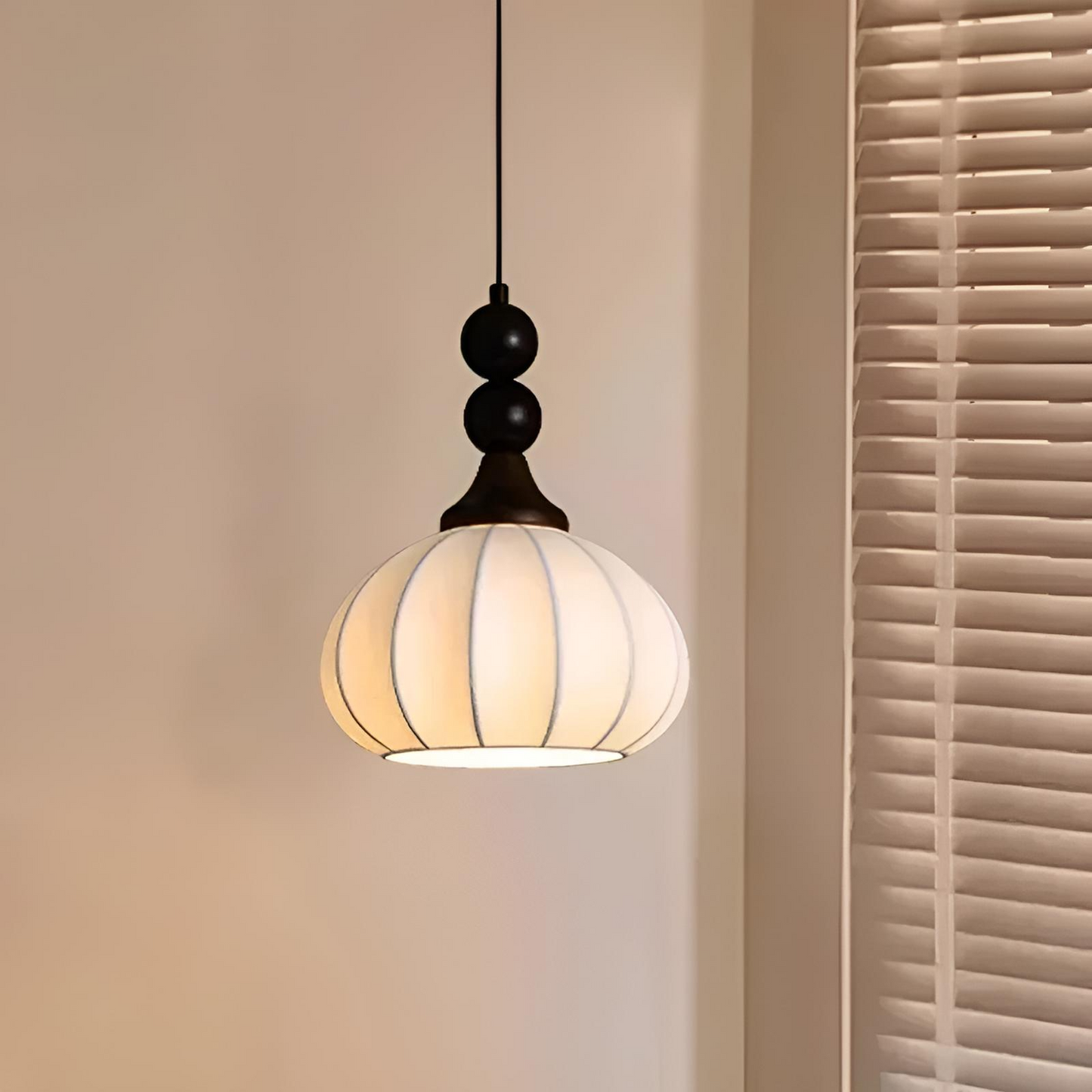 Retro silkespendellampa med trädetaljer i Wabi-Sabi stil för kök matsal sovrum