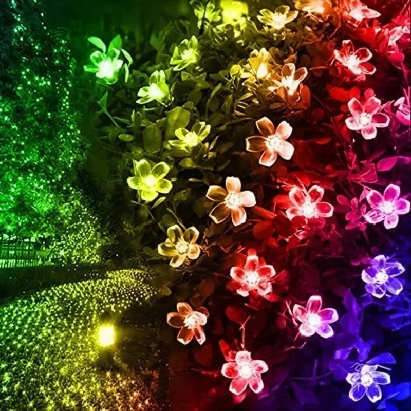 Blossomaura | Solcells körsbärsblomsljus – LED-slinga för trädgård och uteplats