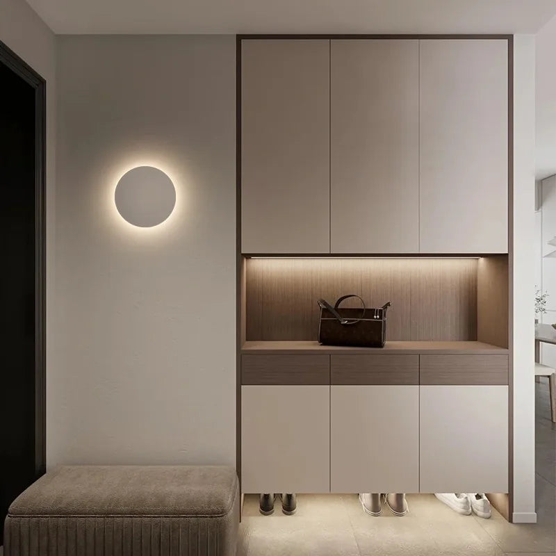 Modern utomhus vägglampa i aluminium – vattentät och stilren design för hem och trädgård