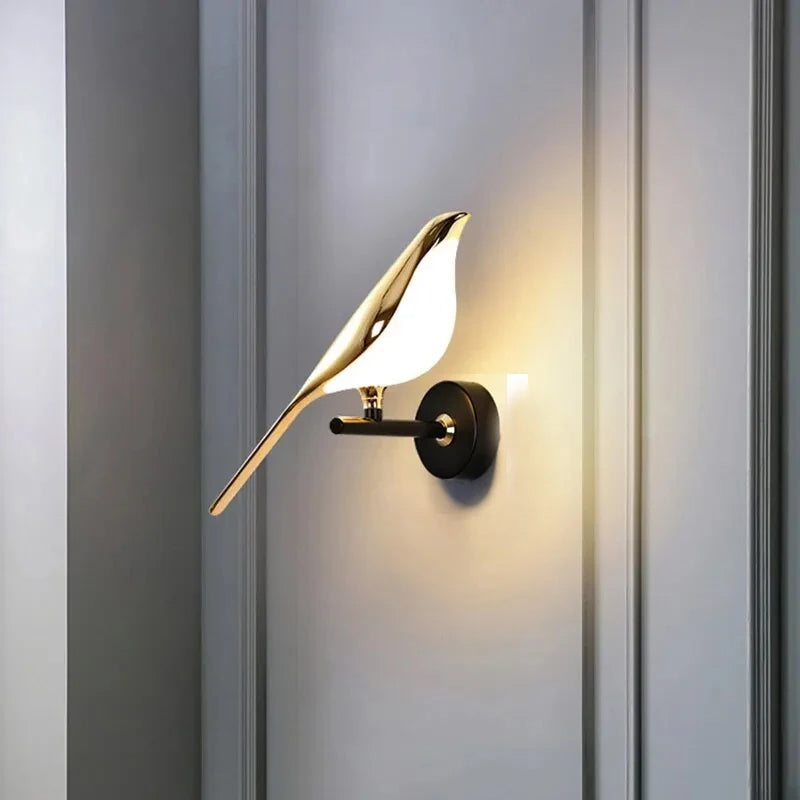 Vägglampa i guld fågeldesign med LED för sovrum vardagsrum hall dekoration
