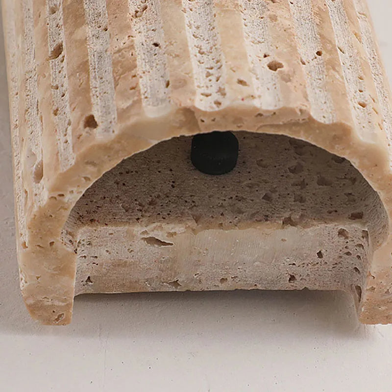 Stoneform | 3D-skuren stenvägglampa – perfekt för sovrum och hall, 1 st