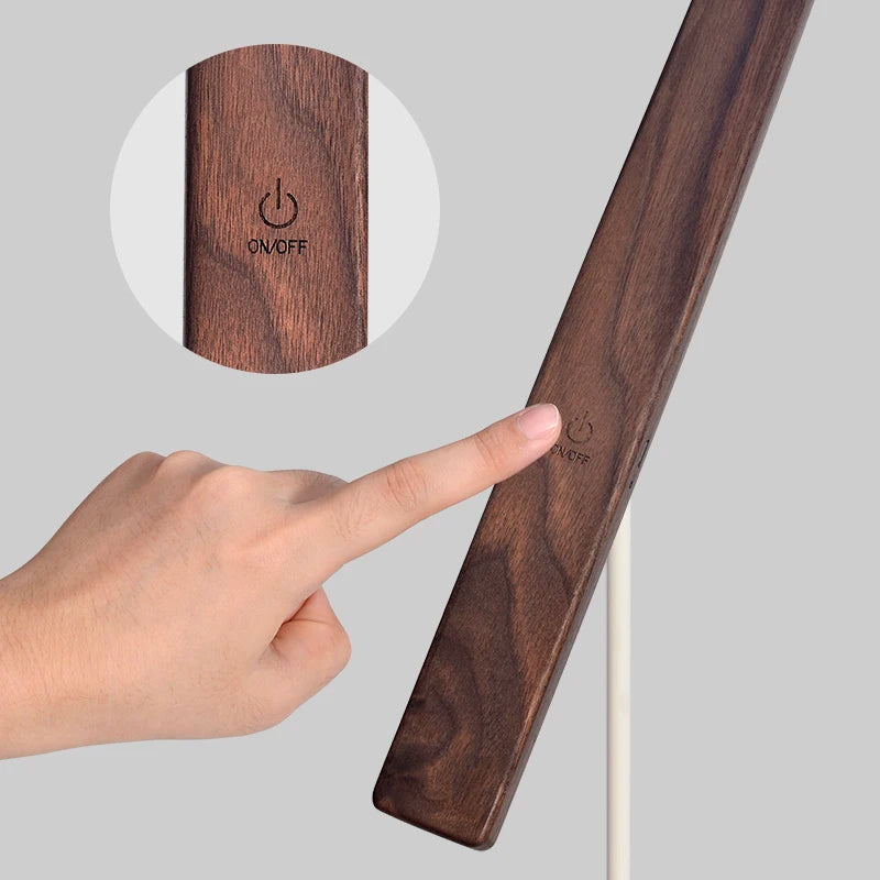 Orbiwood | 360° roterande magnetisk träbordslampa – modern LED-belysning för skrivbord