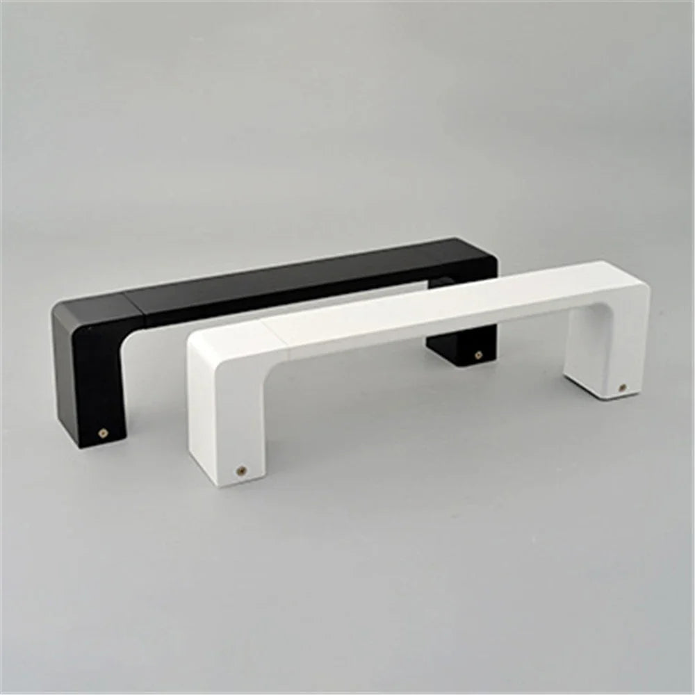 Vägglampa i aluminium med modern design för inomhus och utomhusbruk