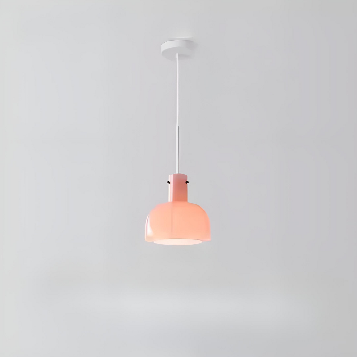 Nordisk pendellampa i färgat glas med justerbar höjd för kök matsal sovrum