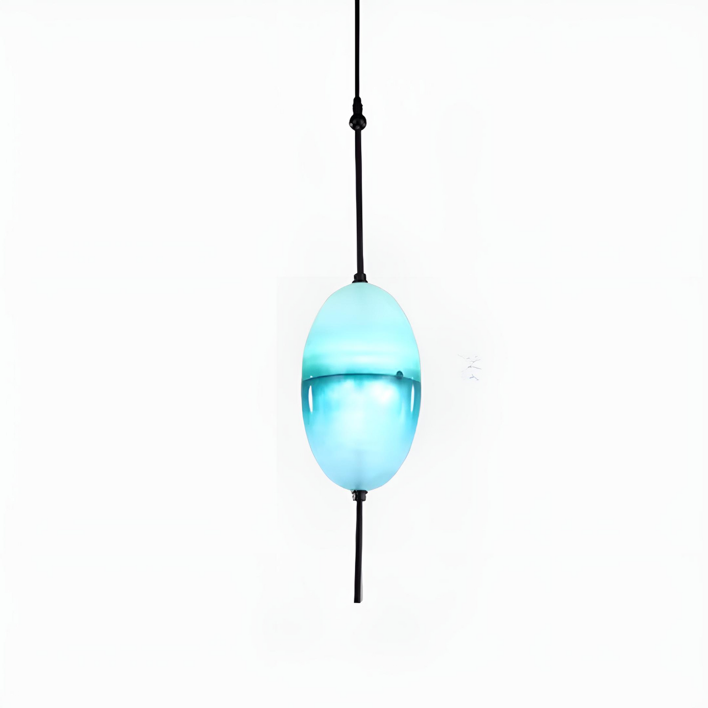 Modern pendellampa i glas med gradient design för vardagsrum och matsal