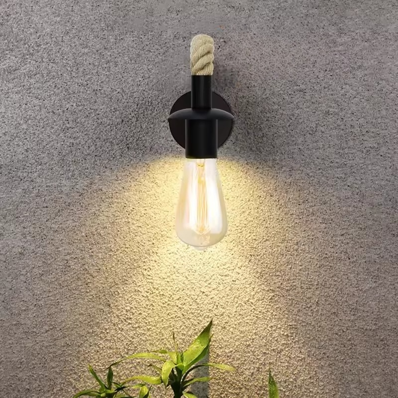 Noster | Vägglampa i järn med hamparep och rustik design för hemmet