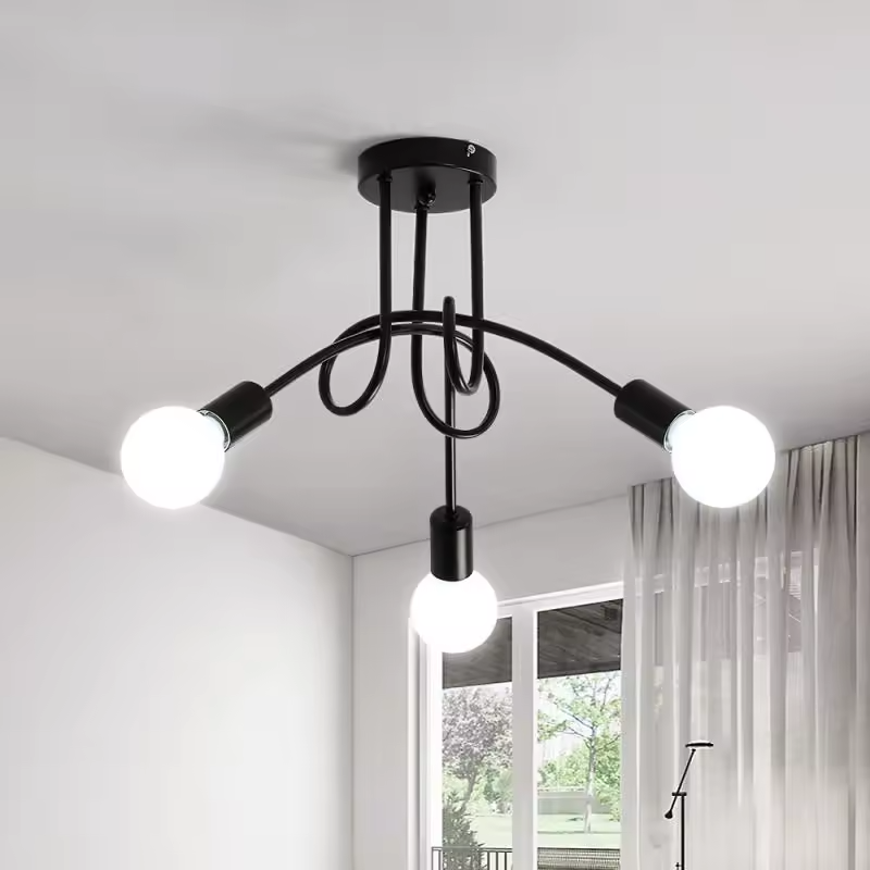 Arkel | Svart taklampa i metall med 3 ljuspunkter och modern design