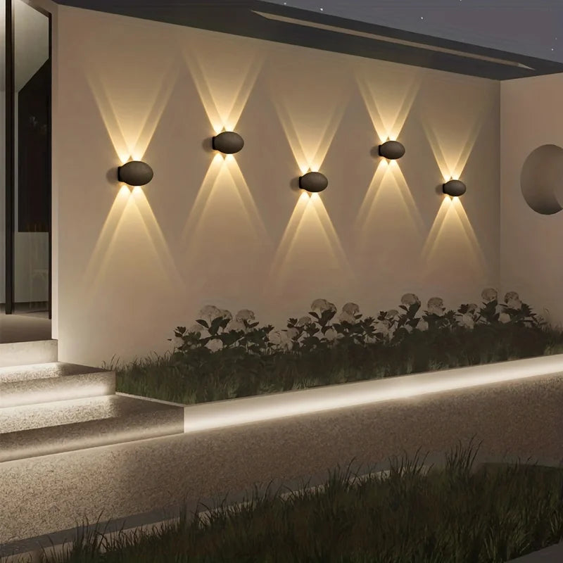 Oval vägglampa IP65 – modern LED-belysning för inomhus och utomhusbruk