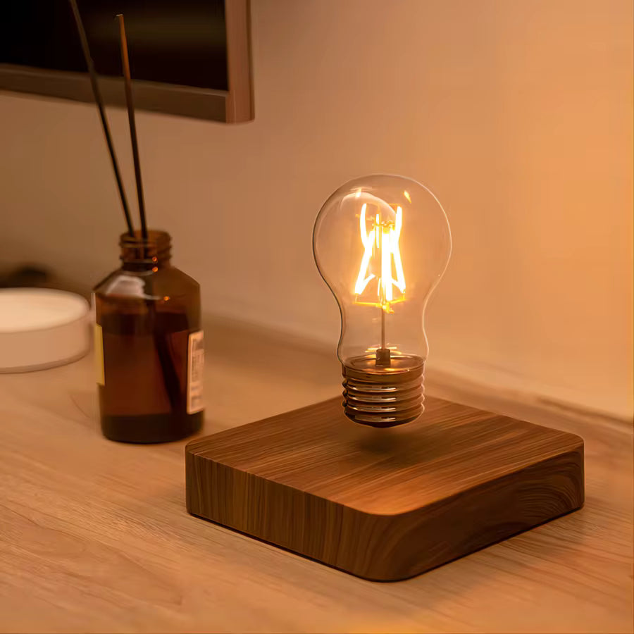 Levité | Magnetisk svävande glödlampa – unik dekoration för skrivbord och rum