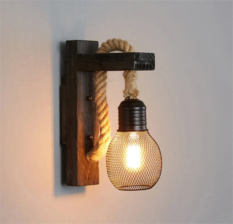 Vägglampa i trä och rep – vintage industriell design för sovrum, vardagsrum och hall