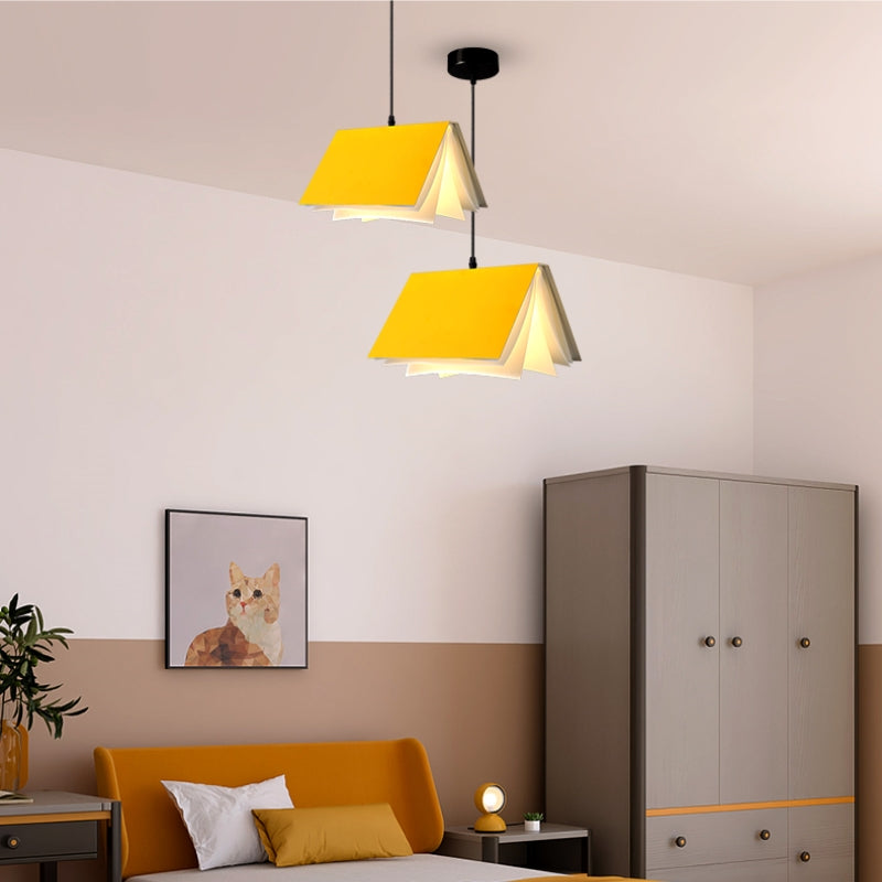 Kreativ bokformad takpendel färgglad modern barnrum lampa inredning
