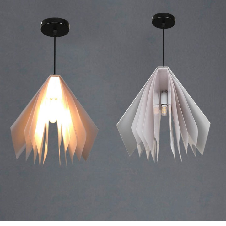 Kreativ bokformad takpendel färgglad modern barnrum lampa inredning