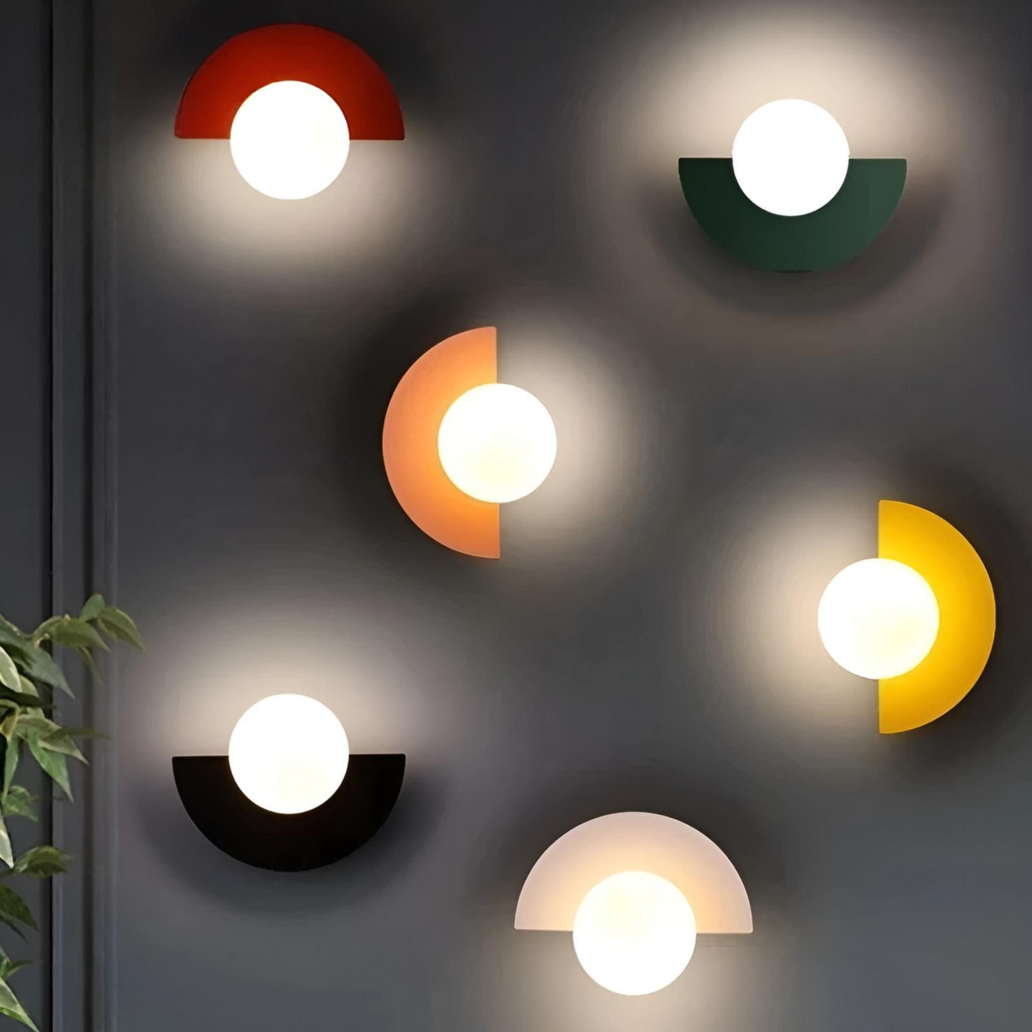 Nordisk vägglampa i färgad metall med LED för sovrum vardagsrum korridor