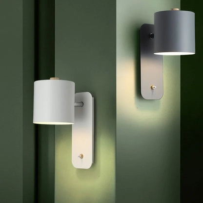 Modern vägglampa med justerbar skärm för sovrum och vardagsrum