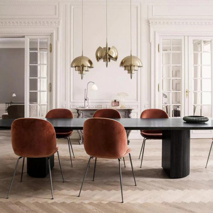 Skandinavisk pendellampa i minimalistisk design för kök matsal och vardagsrum
