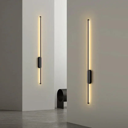 Linelux | Modern LED-vägglampa i svart eller guld för stilfull inredning