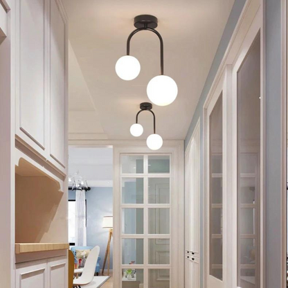 Modern taklampa i metall och glas – elegant LED-belysning för vardagsrum och sovrum