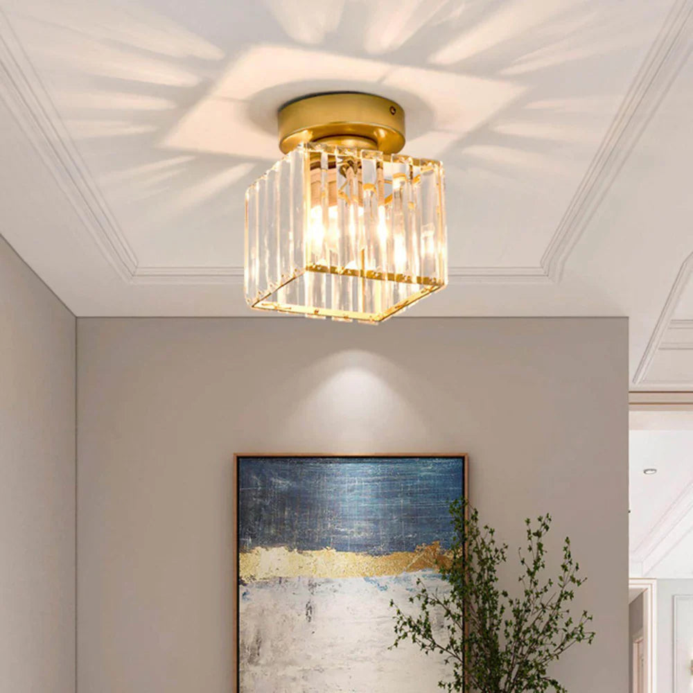 Modern taklampa i minimalistisk design för vardagsrum och sovrum