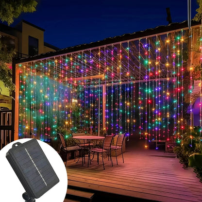 Glowdrape | Solcells LED-gardinlampor – dekorativ utomhusbelysning för trädgård