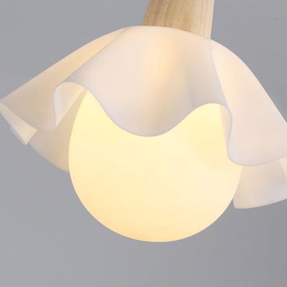 Nordisk pendellampa i trä med blomformad design och LED för matsal sovrum och vardagsrum
