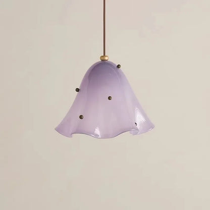 Blomformad pendellampa – fransk retrodesign i modern tolkning