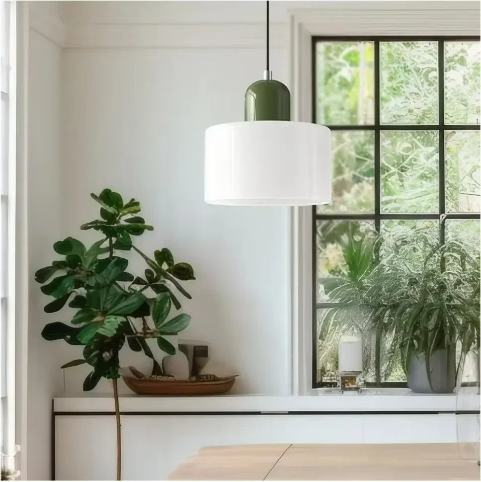 Modern pendellampa i färgat glas med geometrisk design