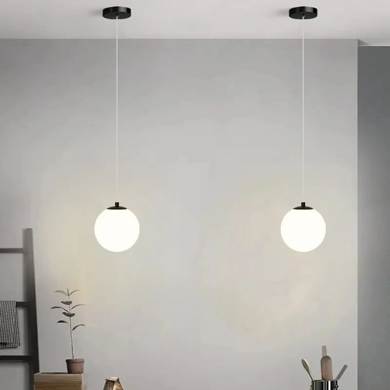 Modern glas pendellampa med klotdesign och justerbar höjd för matsal sovrum vardagsrum