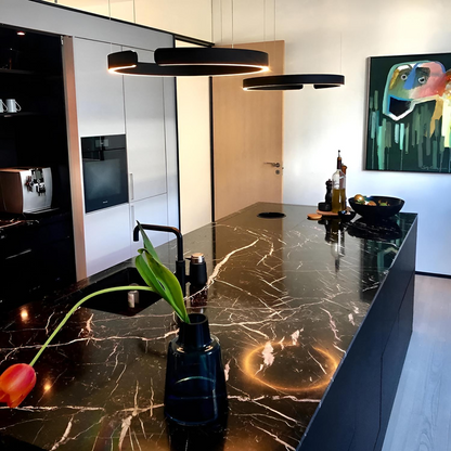 Modern LED pendellampa med halvring i minimalistisk design för matsal och vardagsrum