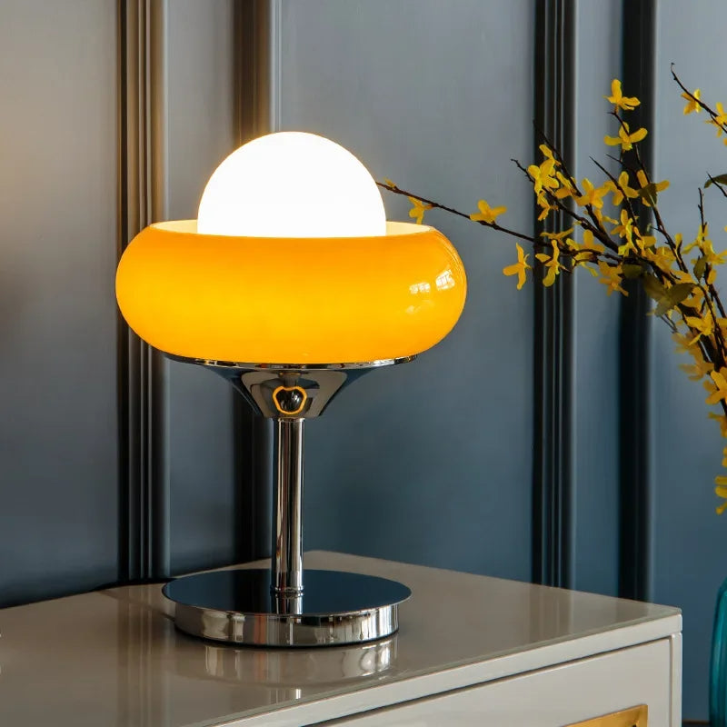 Retro Egg Tart Bordslampa i Metall – Modern Design LED Belysning