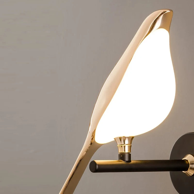Vägglampa i guld fågeldesign med LED för sovrum vardagsrum hall dekoration