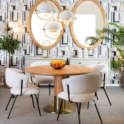 Skandinavisk pendellampa i minimalistisk design för kök matsal och vardagsrum