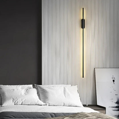 Linelux | Modern LED-vägglampa i svart eller guld för stilfull inredning