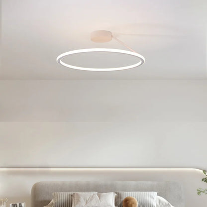 Modern LED-taklampa med cirkelformad design