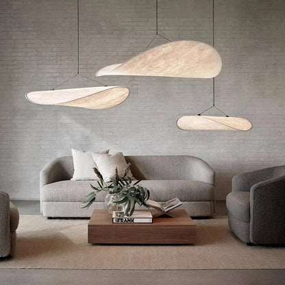 Handgjord silkespendel – nordisk wabi-sabi design för matsal och vardagsrum