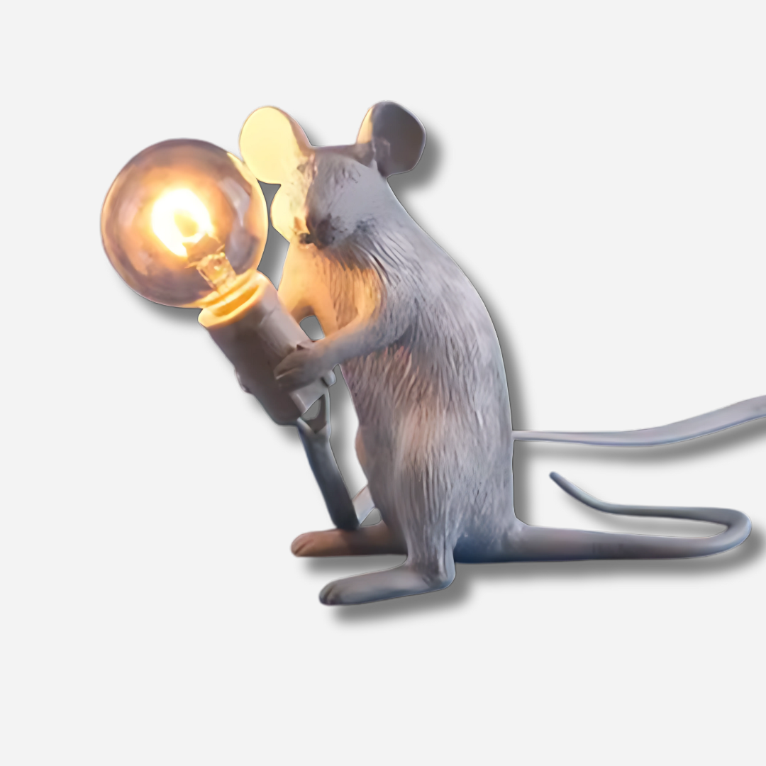 Ratlamp – Dekorativ bordslampa i harts med musdesign och unik inredningsdetalj