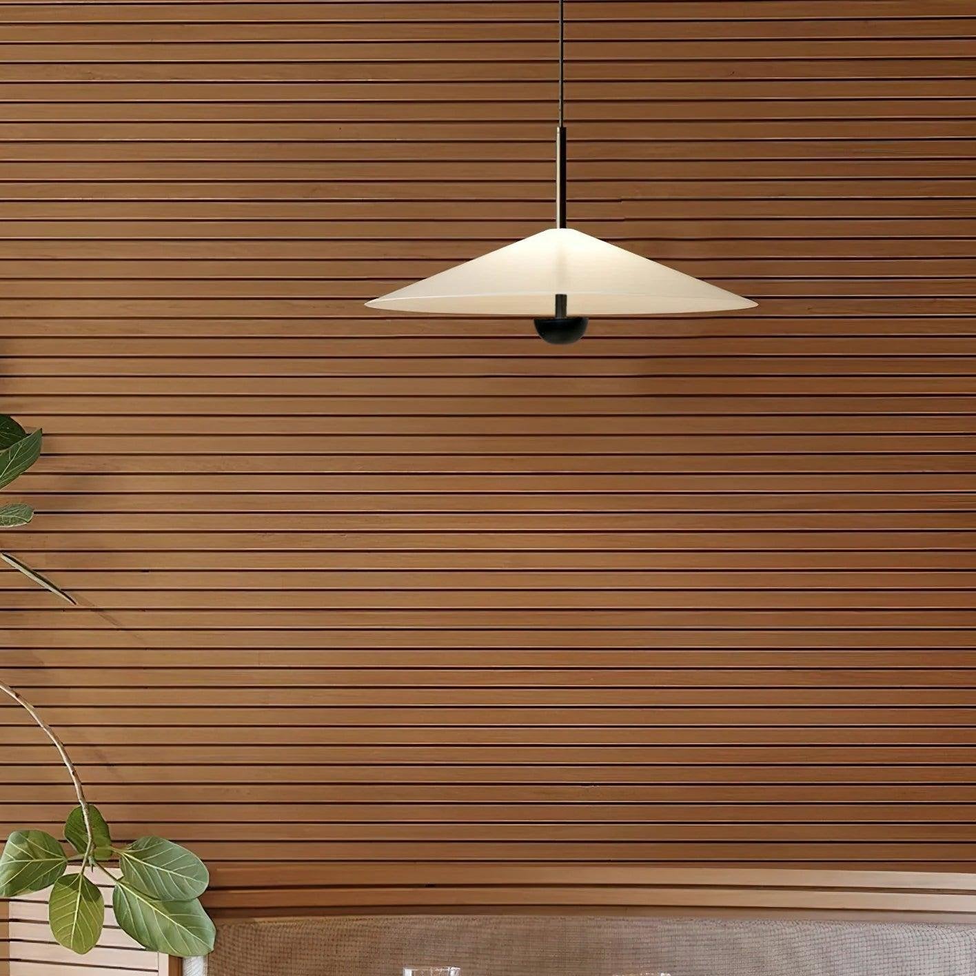 Modern vit pendellampa i minimalistisk design för kök och vardagsrum