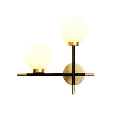 Vägglampa LED i metall med glaskupor och E27-fattning för vardagsrum