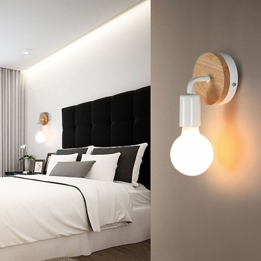 Vägglampa i trä eller metall med minimalistisk design för sovrum och hall