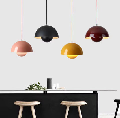 Dansk design taklampa med blomformad halvcirkelskärm och varm LED belysning för kök matsal och vardagsrum