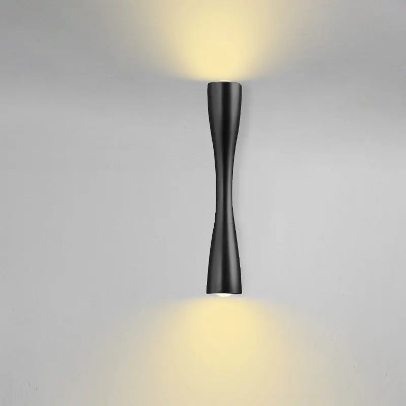 Modern utomhus vägglampa i aluminium – minimalistisk design