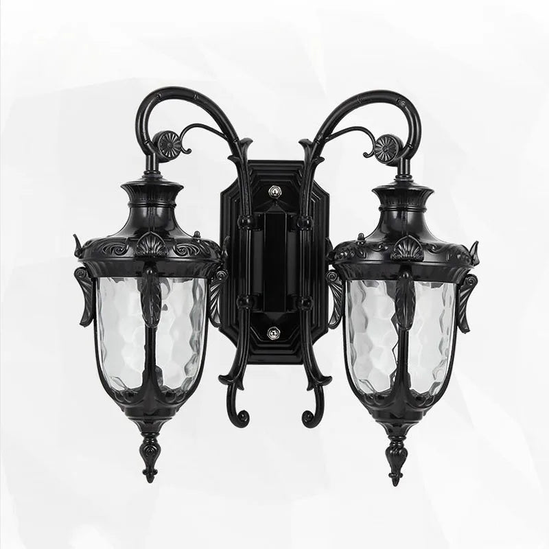 Dubbel vägglampa i europeisk retrostil med aluminium och härdat glas