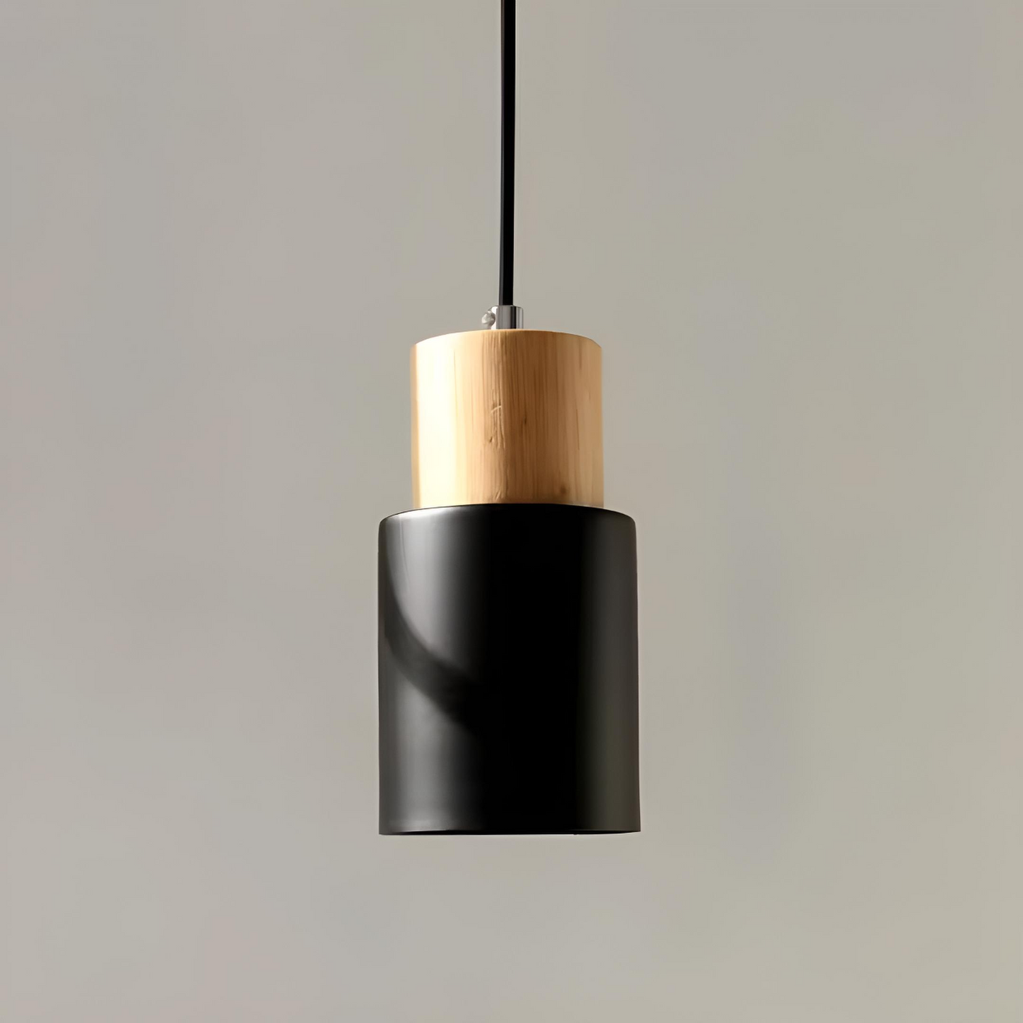 Minimalistisk pendellampa i trä och metall för sovrum, matsal och bar
