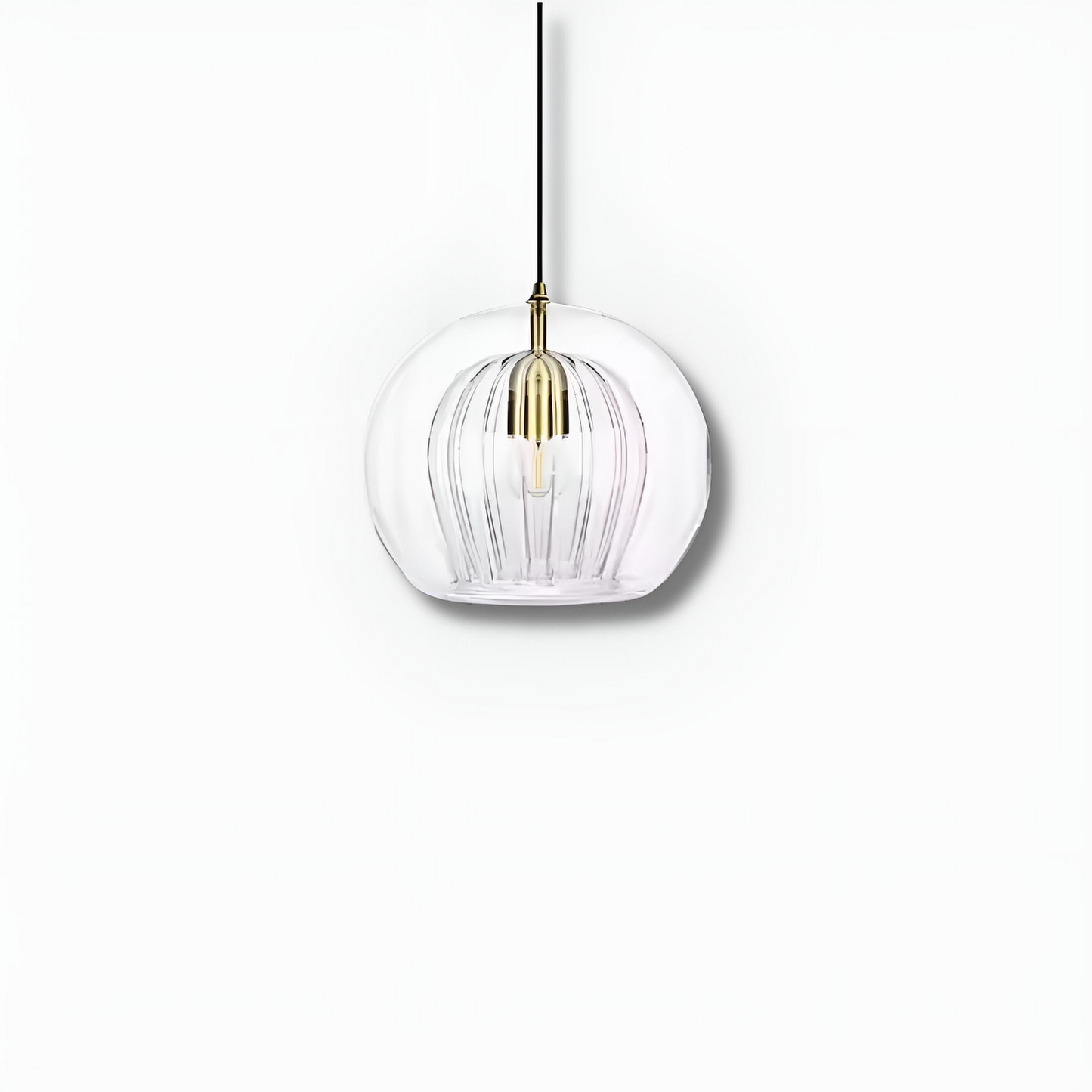 Modern pendellampa i glas med rund kupa och LED-belysning för matsal och vardagsrum