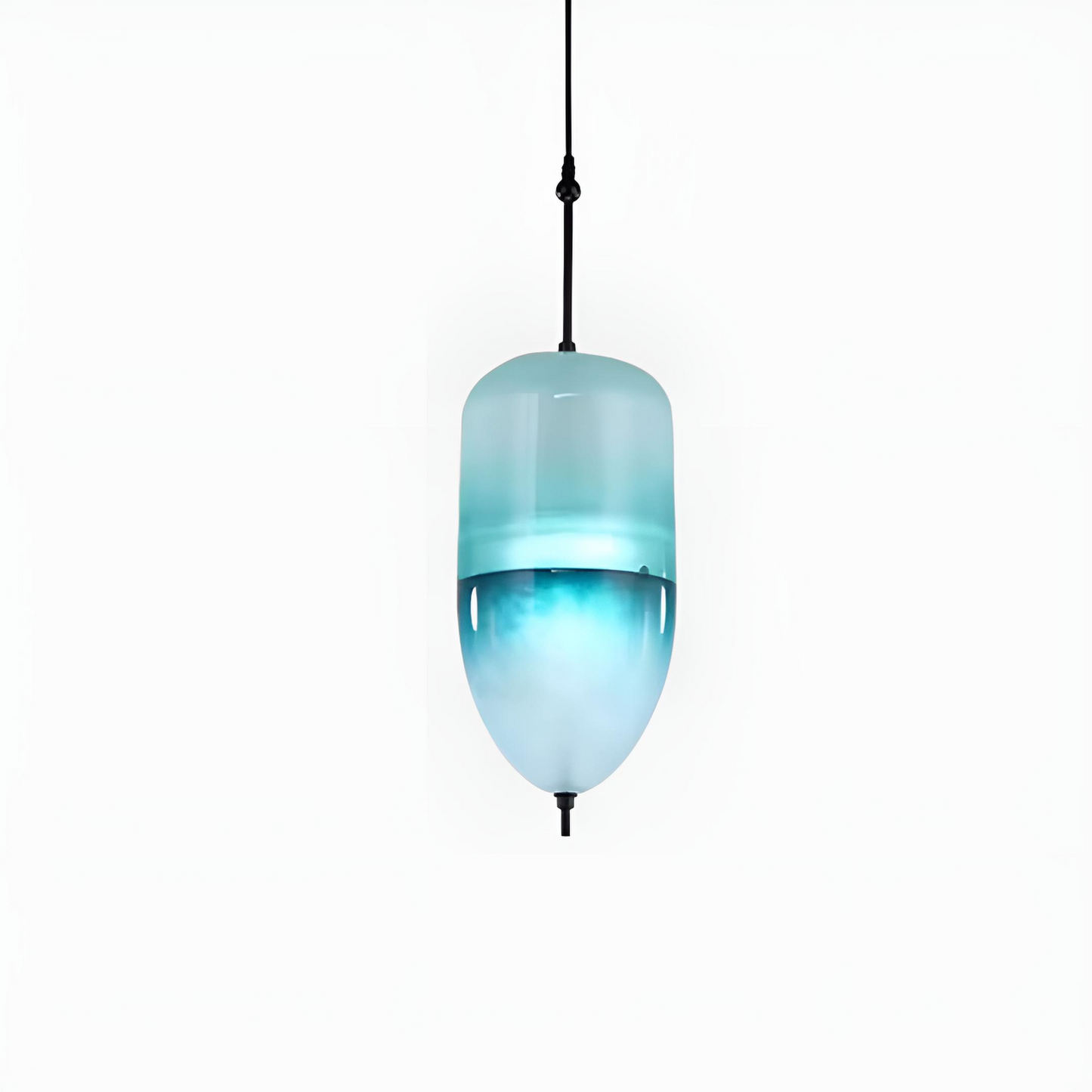 Modern pendellampa i glas med gradient design för vardagsrum och matsal