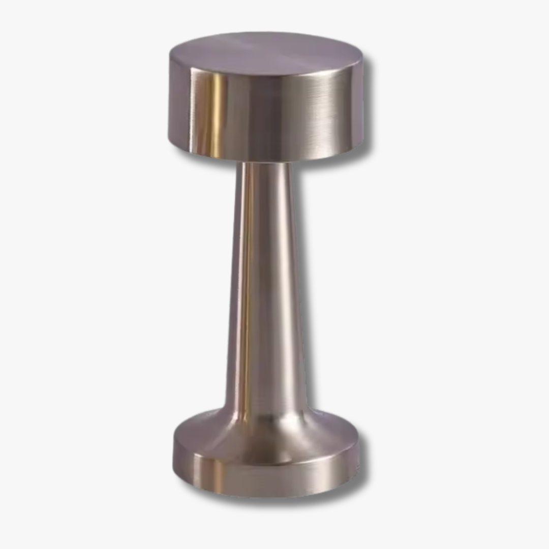 Auriel | Trådlös bordslampa i metall med vintagekänsla och elegant design