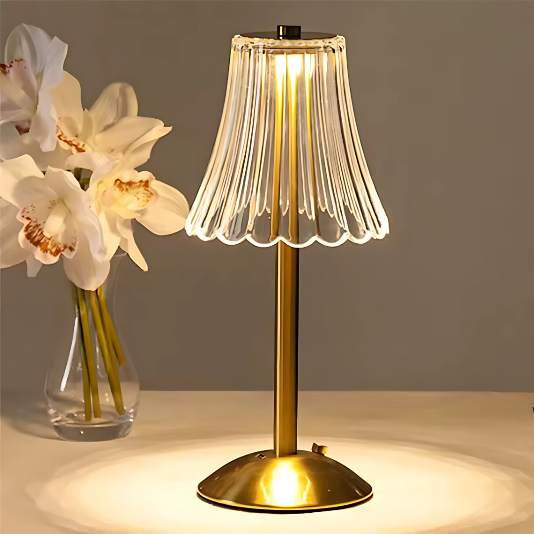 Solea | Kristallslipad bordslampa med touchdimning och smidig USB-laddning