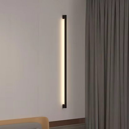 Lineabar | Slank ultranarrow vägglampa för hallar, sovrum och modern inredning