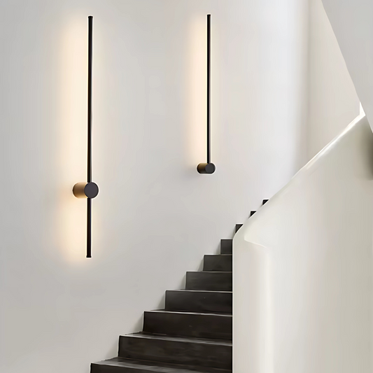 Arvia | Modern lång LED vägglampa i minimalistisk design för stilren inredning