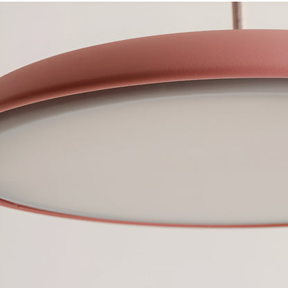 Modern pendellampa i metall med UFO-inspirerad design för matsal kök bar
