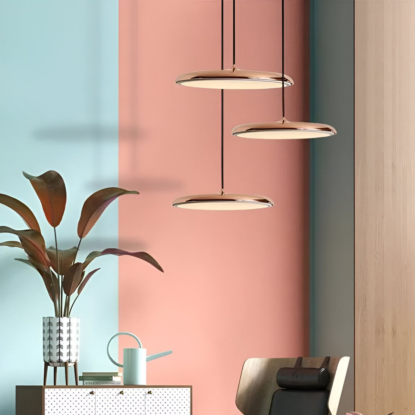 Modern pendellampa i metall med UFO-inspirerad design för matsal kök bar